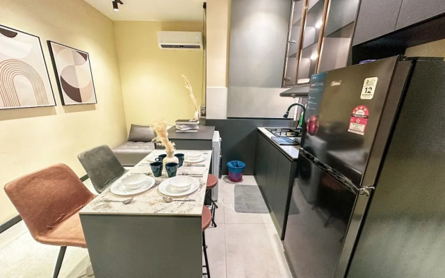 Neu Suites Horizon View Apartments