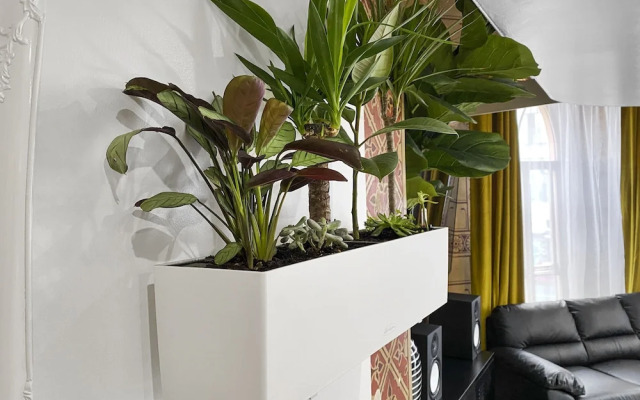 Rare 1-bed Church Converted Apartment in London