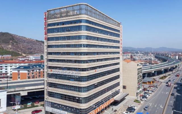 Suxi Zhixin · CEO Wanyue International Hotel (Hema Chao Hesuansuan NB Store) – Outside – Jinhua