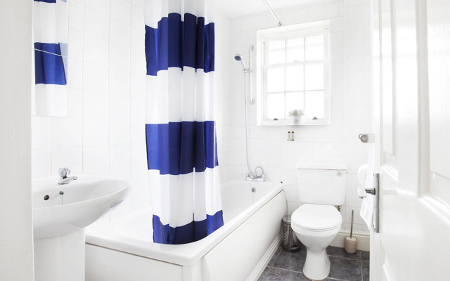 Lloyd Court by City Stay Apartments