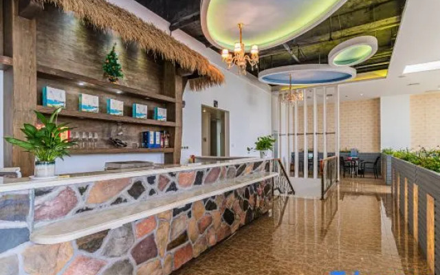 Wu Mountain Trail Bay Resort Hotel