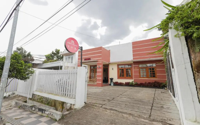 OYO 90175 Tl Guest House