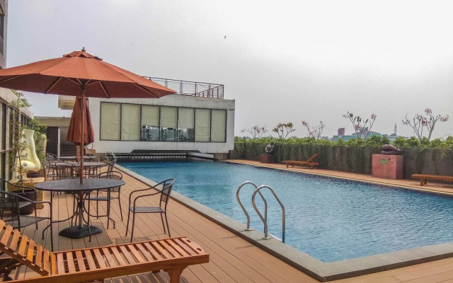 Fully Furnished Studio With Comfortable Design Dave Apartment