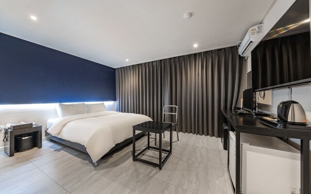 Selene Hotel