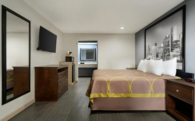 Crystal Inn Northeast Houston Downtown I-610