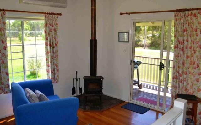 Granite Gardens Cottages & Lake Retreat