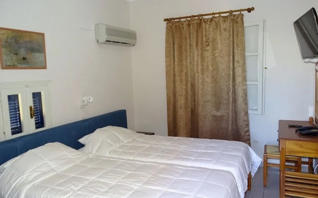 Boulafendis Beach Hotel
