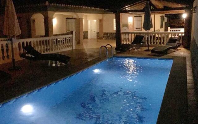 Villa With 4 Bedrooms in Otura, With Wonderful Mountain View, Private