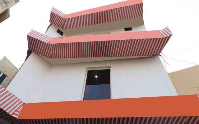 OYO 33475 Orient View