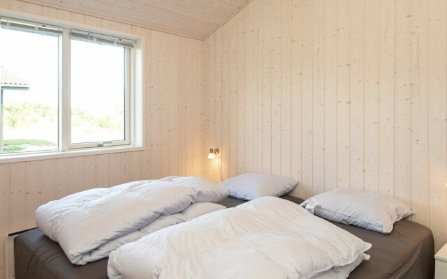 Lush Holiday Home in Glesborg With Terrace