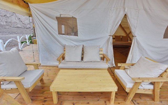 Colonia Rest House Glamping