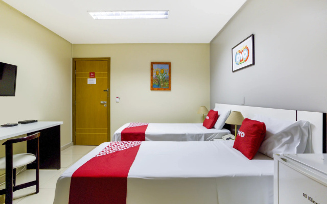 OYO Hotel Via Universitaria, Anapolis