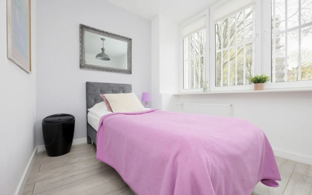 Schillera Apartment by Renters