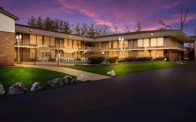 Quality Inn Asheville Airport