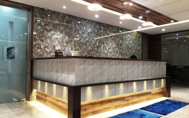 Hotel Ashray Inn Express