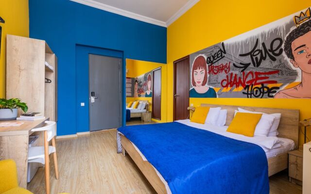 Boombully Rooms & Hostel