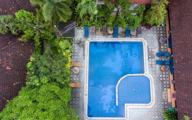 Lusa Hotel