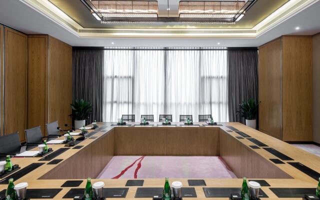 Crowne Plaza Yibin by IHG