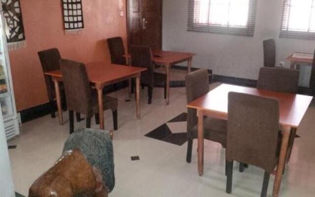 Flora Suites Exclusive