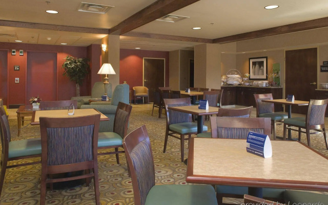 Hampton Inn Erie-South