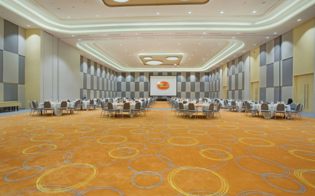 HARRIS Hotel & Conventions Bekasi