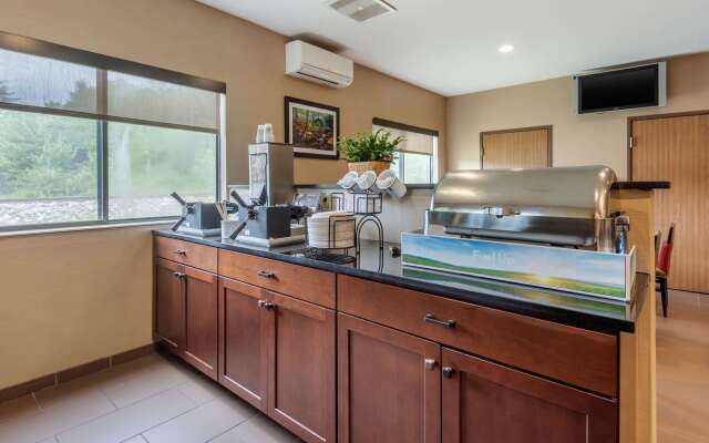 Comfort Inn Ellsworth - Bar Harbor