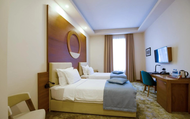Hotel City Savoy