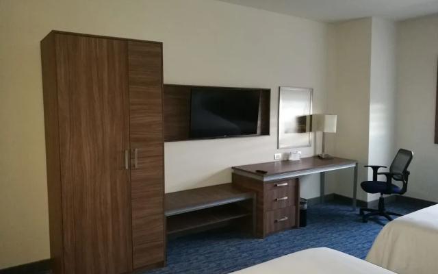 Holiday Inn Express & Suites Ciudad Obregon