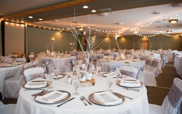 Whitefish Lodge and Suites