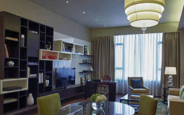 Renaissance Tianjin Lakeview Hotel cum Marriott Executive Apartments