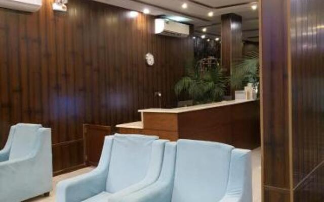 Ramis Hotel