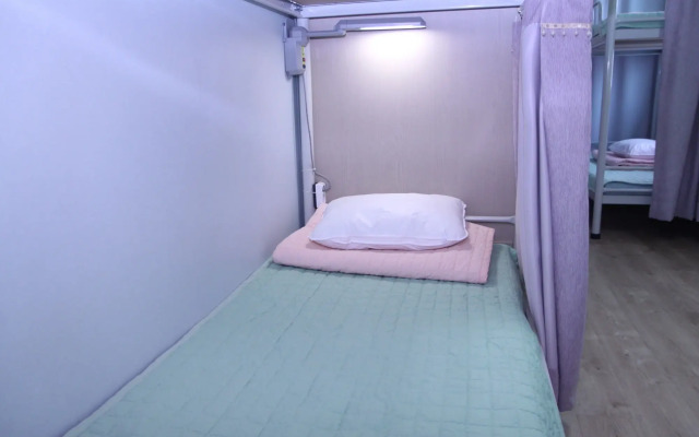Hostel Dahyun