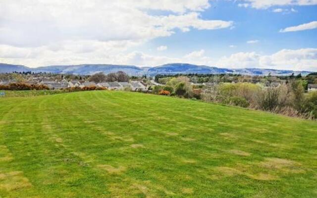 No 57 Holm Farm Apartment