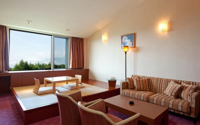 Izumigo Kiyosato Kogen Hotel