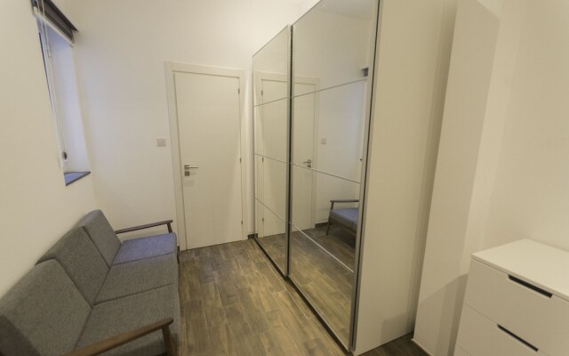Staines Suite