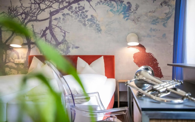 Hotel Münchner Hof und Blauer Turm