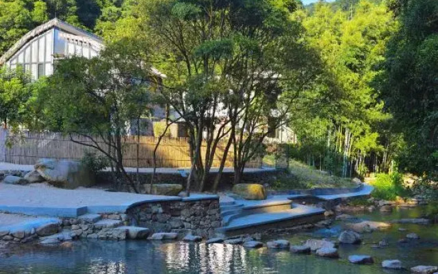 Habitat Creek Villa