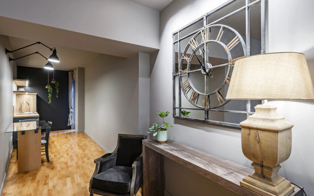 Ferrini Home - Etnea Collection