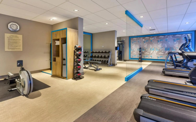 Crowne Plaza Dulles Airport by IHG