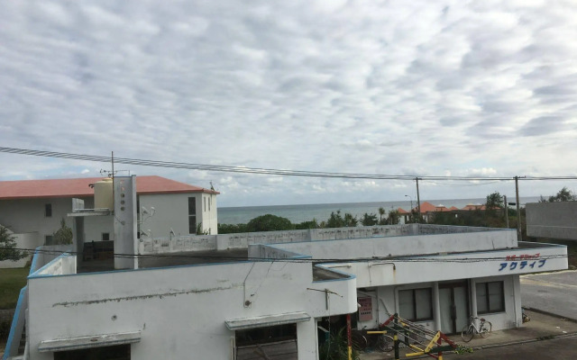 Minshuku Seaside House Dugong