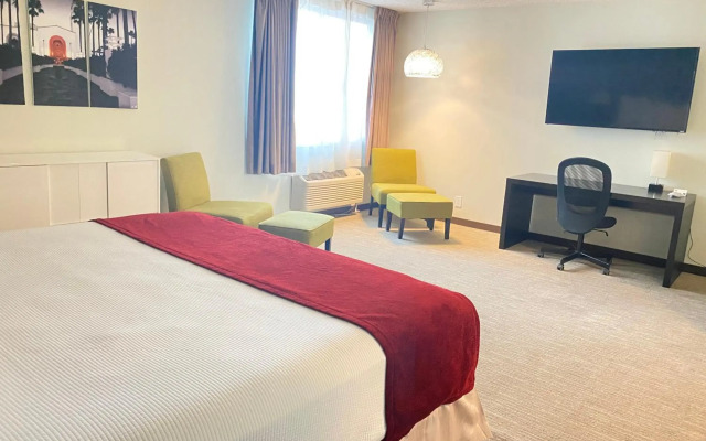 Redac Gateway Hotel In Torrance
