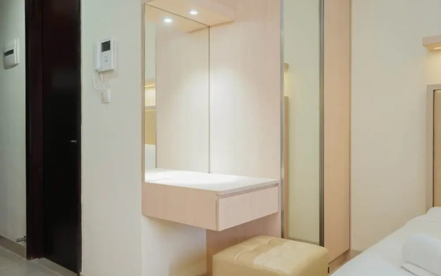 Comfy Studio Apartment at Menteng Park