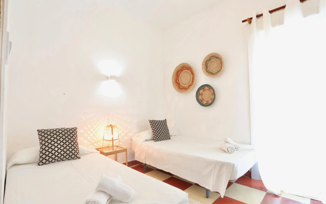 Urbanización El Oasis, 20 Villas en 1ª Línea Playa