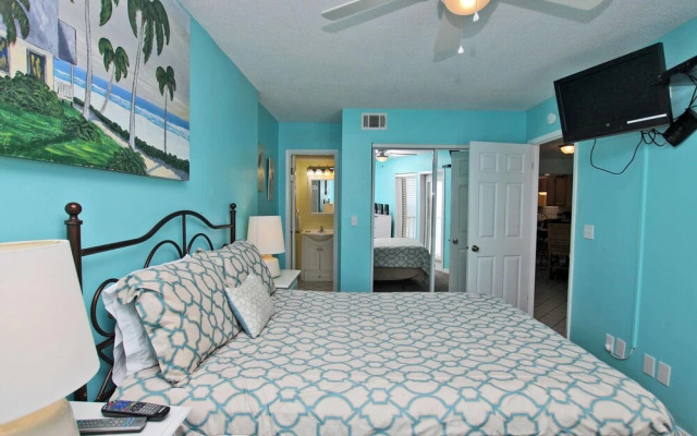 Boardwalk 586 by Youngs Suncoast
