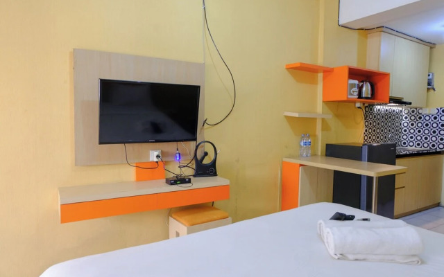 Cozy Studio At Emerald Towers Bandung Apartment