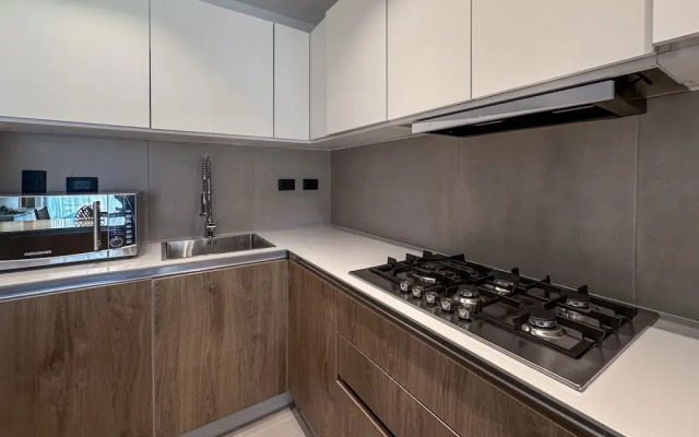 Spectacular Golf Front 3BR Apartment!
