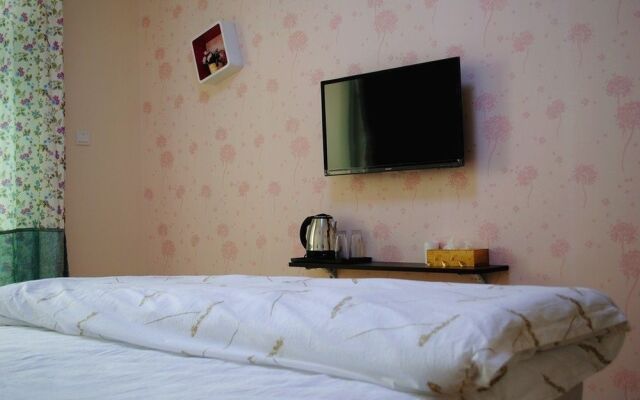 Kunming Colorful Cloud Apartment Hotel