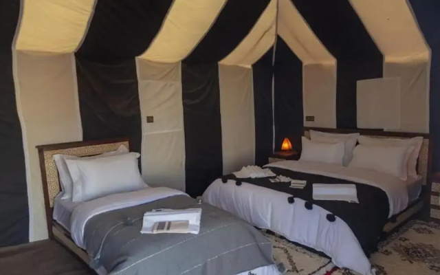 Merzouga white camp