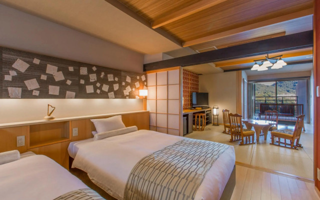 Migiwatei Ochi Kochi