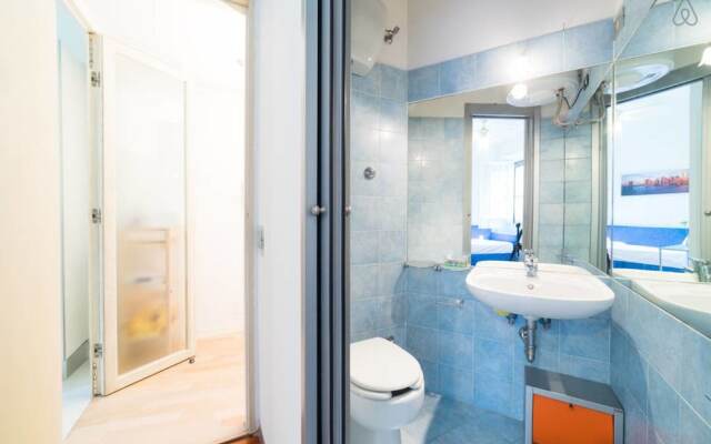 Large Flat With Garden and car Parking